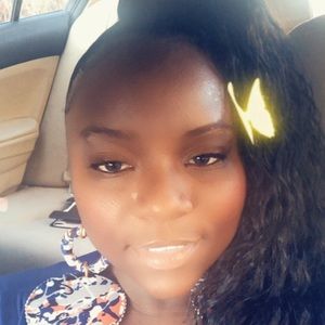 Meet your Posher, Denita